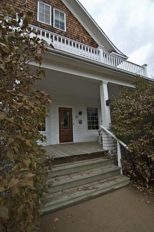 Sproule Heritage Bed & Breakfast 斯特拉斯莫尔 外观 照片