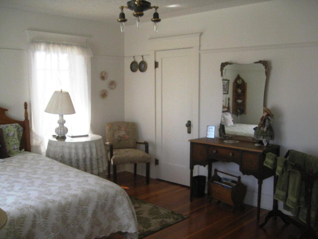 Sproule Heritage Bed & Breakfast 斯特拉斯莫尔 外观 照片