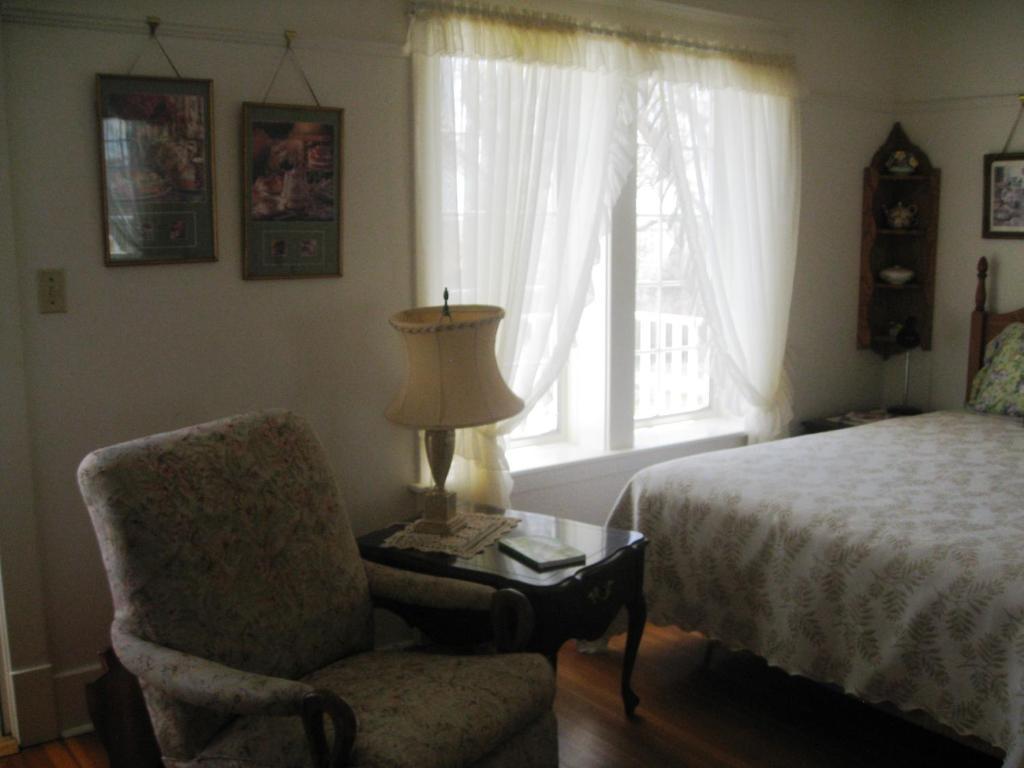 Sproule Heritage Bed & Breakfast 斯特拉斯莫尔 外观 照片
