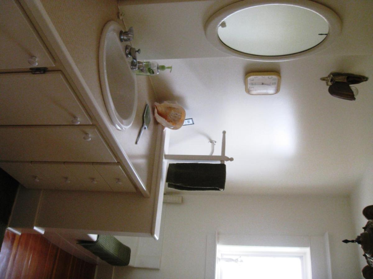 Sproule Heritage Bed & Breakfast 斯特拉斯莫尔 外观 照片